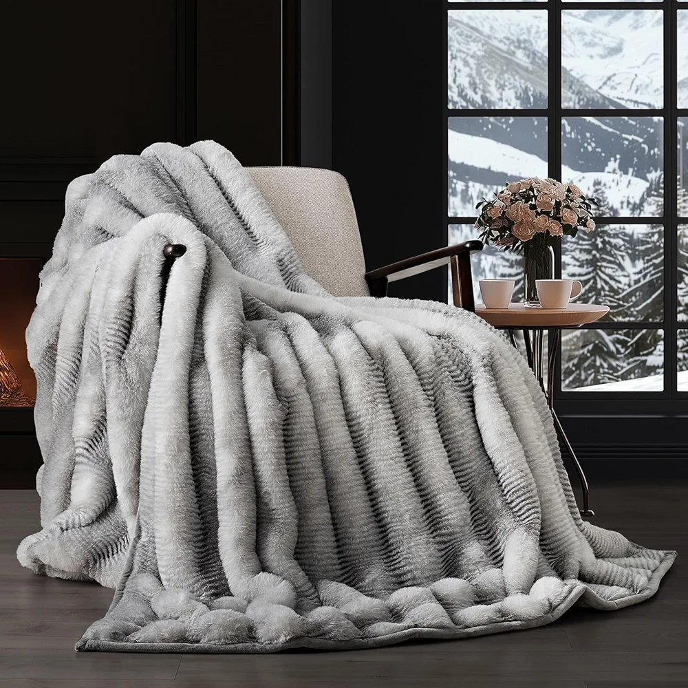 EVERGRACE Soft Luxury Faux Rabbit Fur Throw Blanket for Couch, Cozy Fluffy Channel Wave Throw Blanket for Bed, Fuzzy Warm Thick Mink Blanket with Reversible Velvet for Winter, Gray, 50"x60", 820GSM